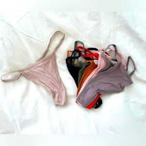 New Women’s Thong Panties 7 Pairs Small